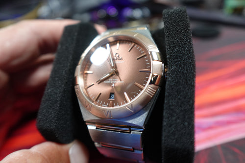 Luxury Vintage 0mega