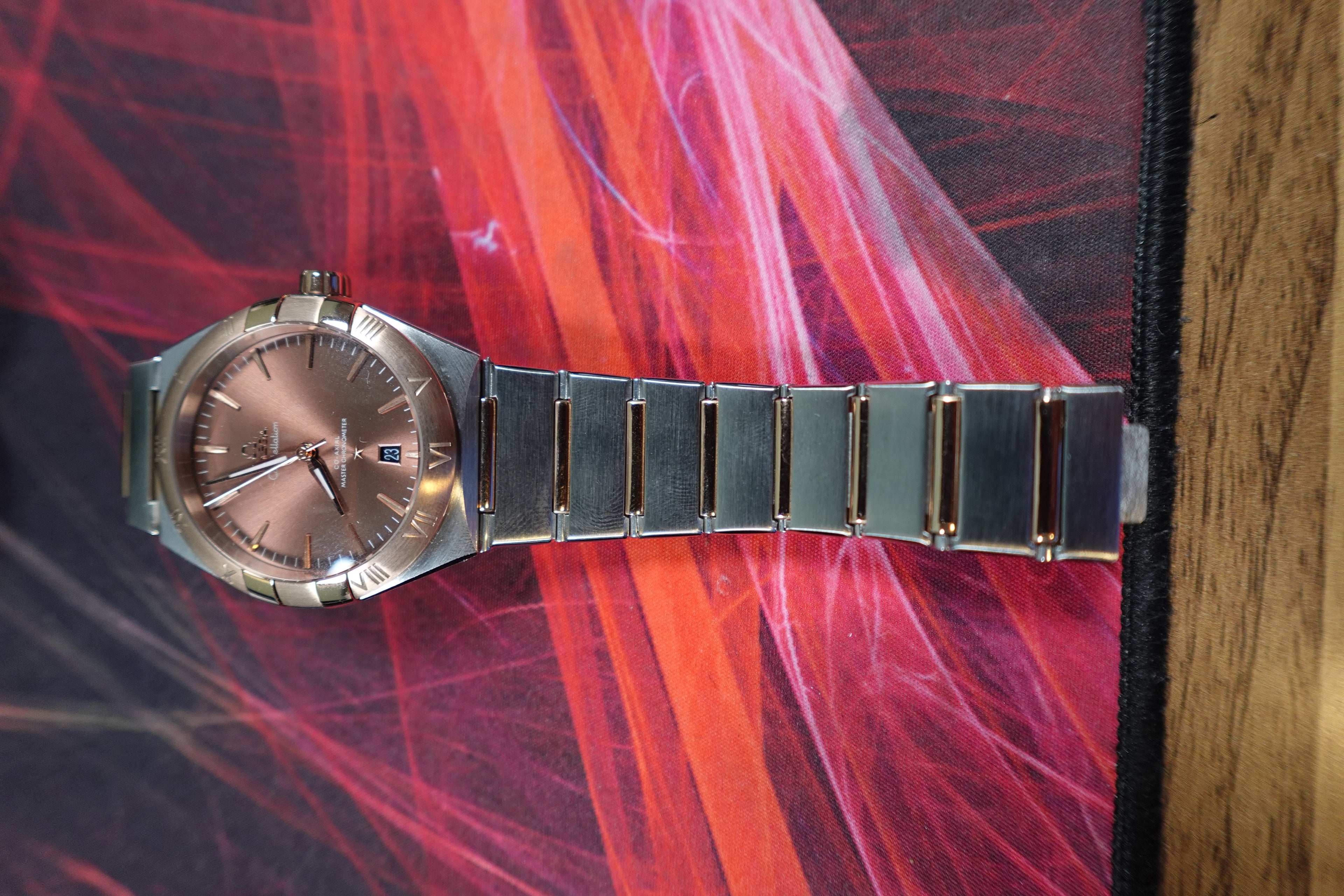 Luxury Vintage 0mega